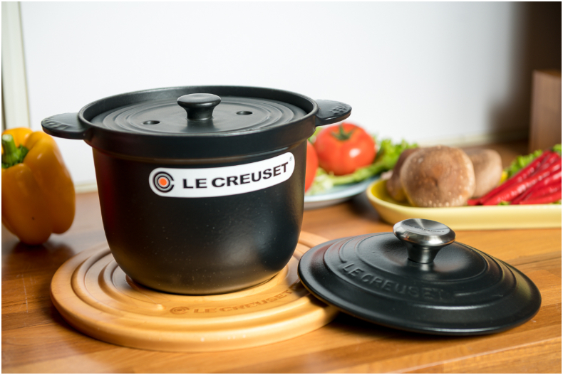 Le Creuset抽高變瘦了！小宅世代、維持體態必備的「萬用窈窕鑄鐵鍋」