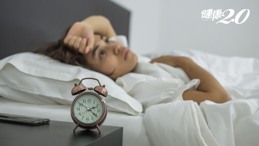 睡眠專科醫師提醒：吃錯會失眠！這３種食物讓你一夜好睡