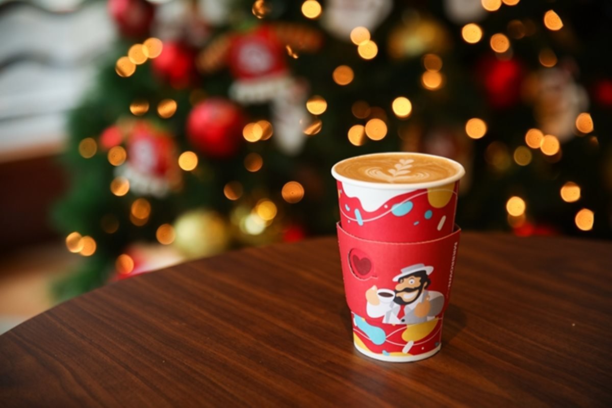 想收集！3家連鎖咖啡推「耶誕限定咖啡杯」，加碼2天飲品買一送一