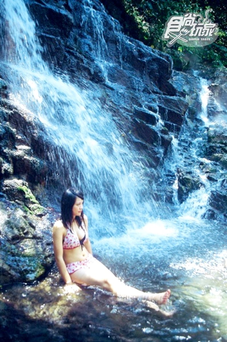 全台4大最美野溪溫泉：潑墨峽谷地形、溫泉瀑布、泡湯兼賞楓