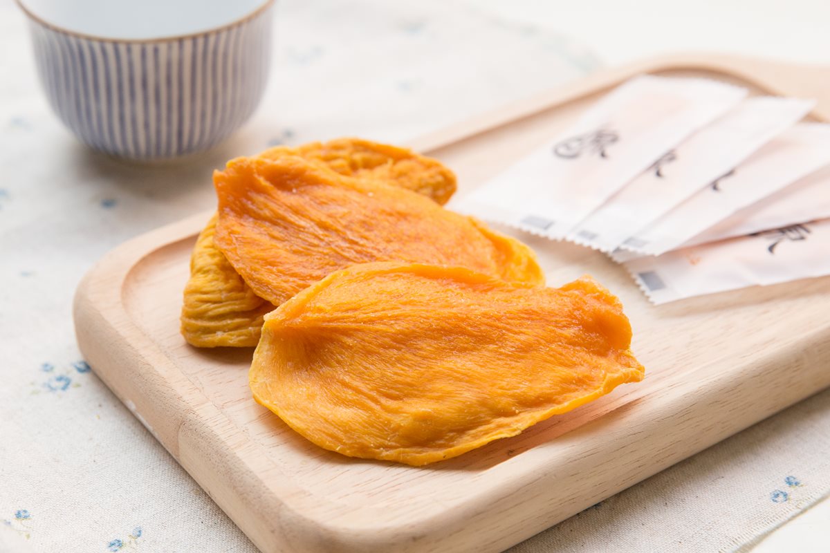 千層芒果乾竟搭「魚子醬」來吃？做出「芒果乾界的愛馬仕」台灣人太厲害