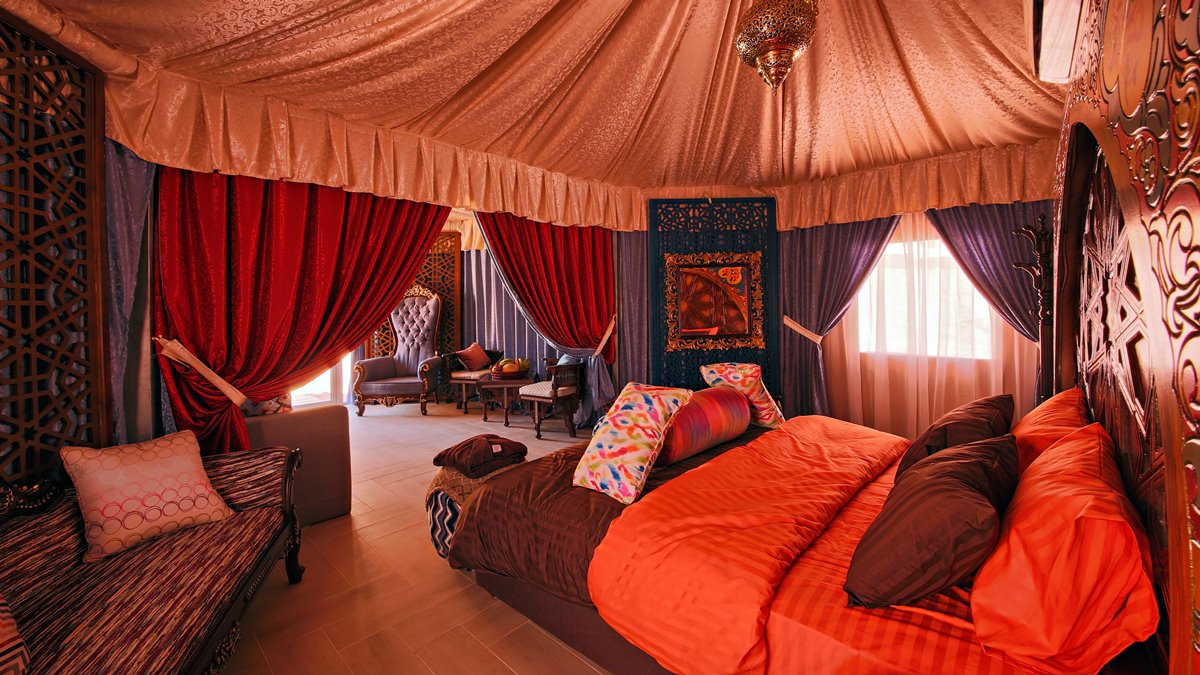 奇幻異國風！入住沙漠帳篷、一千零一夜摩洛哥民宿，7大夢幻旅宿正夯