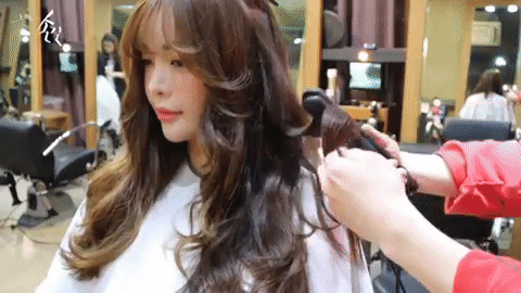 一支平板夾就OK！韓國髮型師傳授超夯「浪漫水波捲」只要夾這4個方向