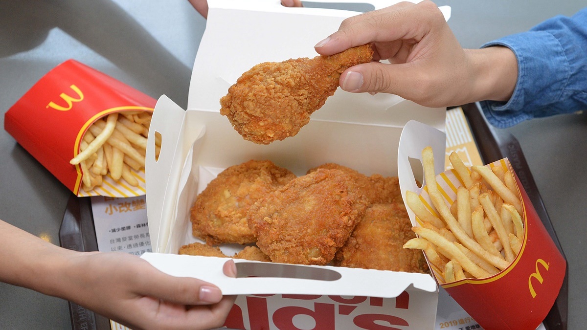 麥當勞將「雞腿、雞翅」麥脆雞分開賣，有機會免費吃94天炸雞