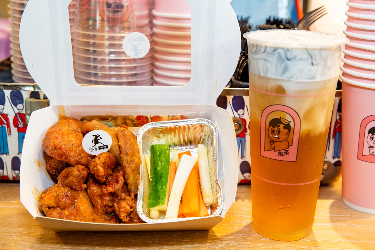 最新網美必拍「彩虹光譜」！IG爆紅大理石炸雞、台北最神祕餐車