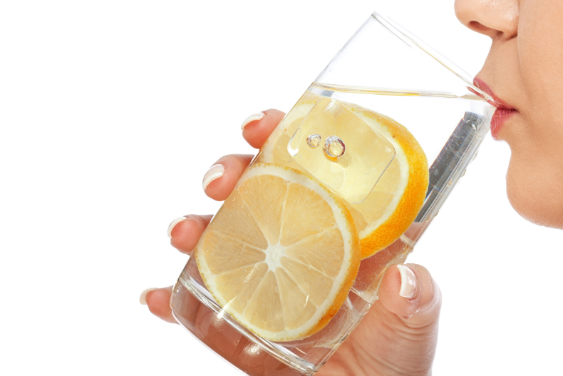 檸檬水不只可以美白還可以「增加勇氣」？研究：吃酸這原因讓人更勇敢