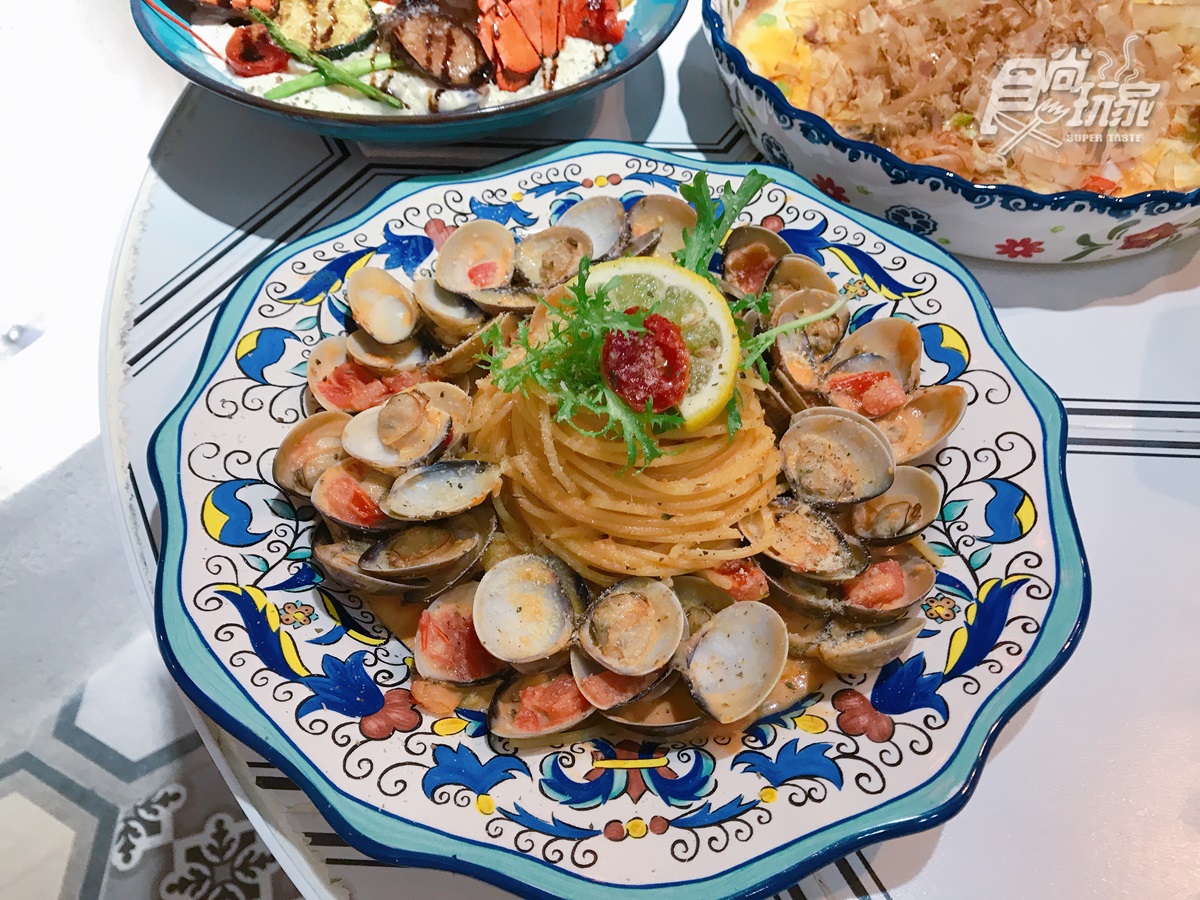 【新開店】西門最新「森林系餐廳」超浮誇，1公斤爆炸蛤蜊、超大龍蝦必吃