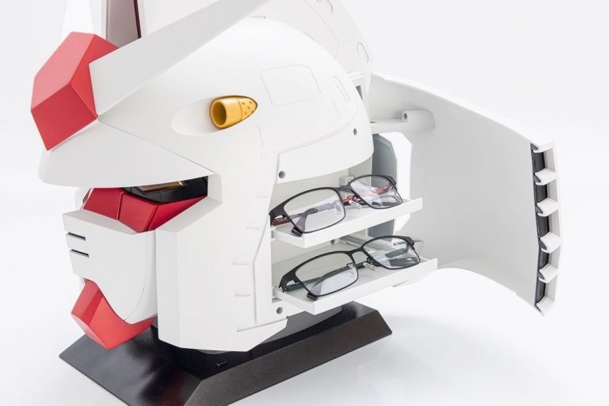 鋼彈迷暴動了！全球首款「鋼彈模型眼鏡盒」，可放6副眼鏡這時開賣