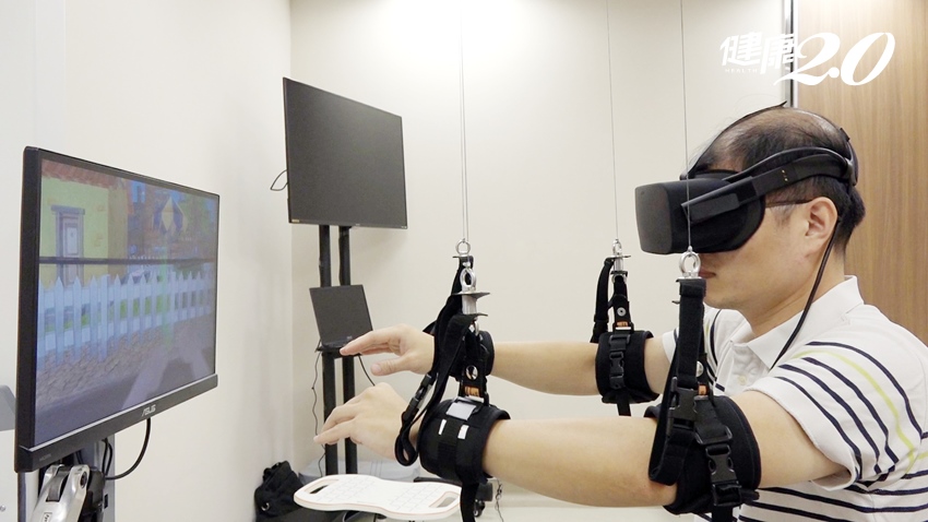 做復健不再枯燥乏味 結合穿戴裝置 VR虛擬實境