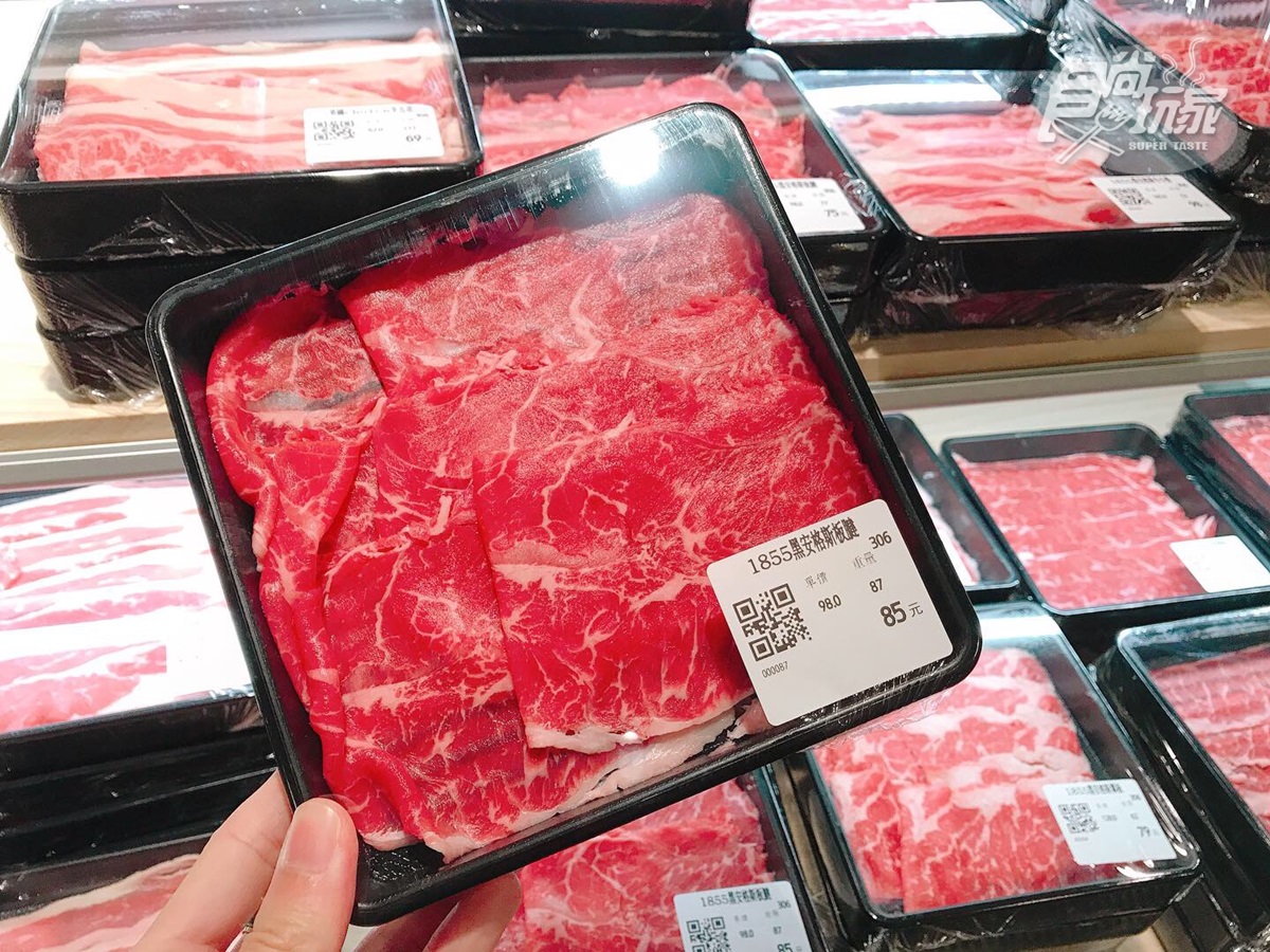 【新開店】吃到飽南霸天推「超市火鍋」，LV級牛肉等百種鍋料18元起