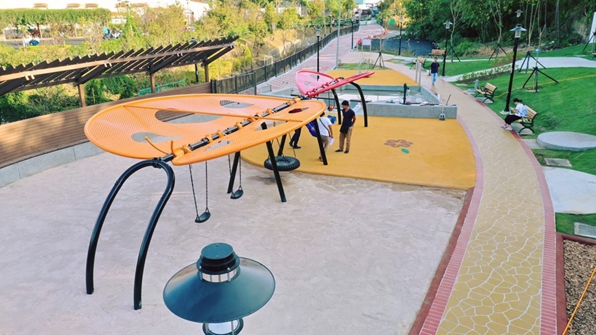 全新兒童遊戲場來囉！瘋玩4600坪「花朵樂園」：４種造型溜滑梯＋8大主題區