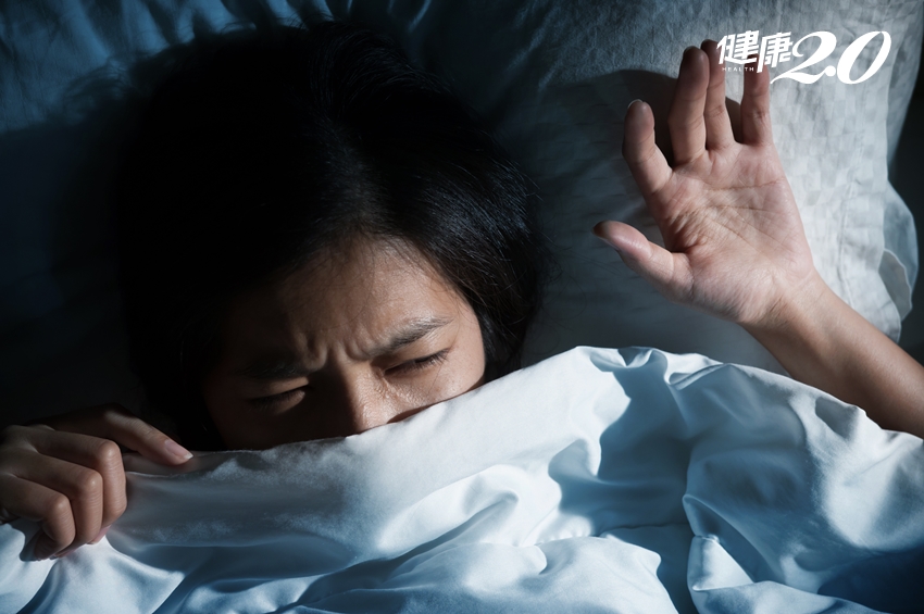 不舉、夜尿、鬼壓床…這些症狀可能是睡眠呼吸中止症！