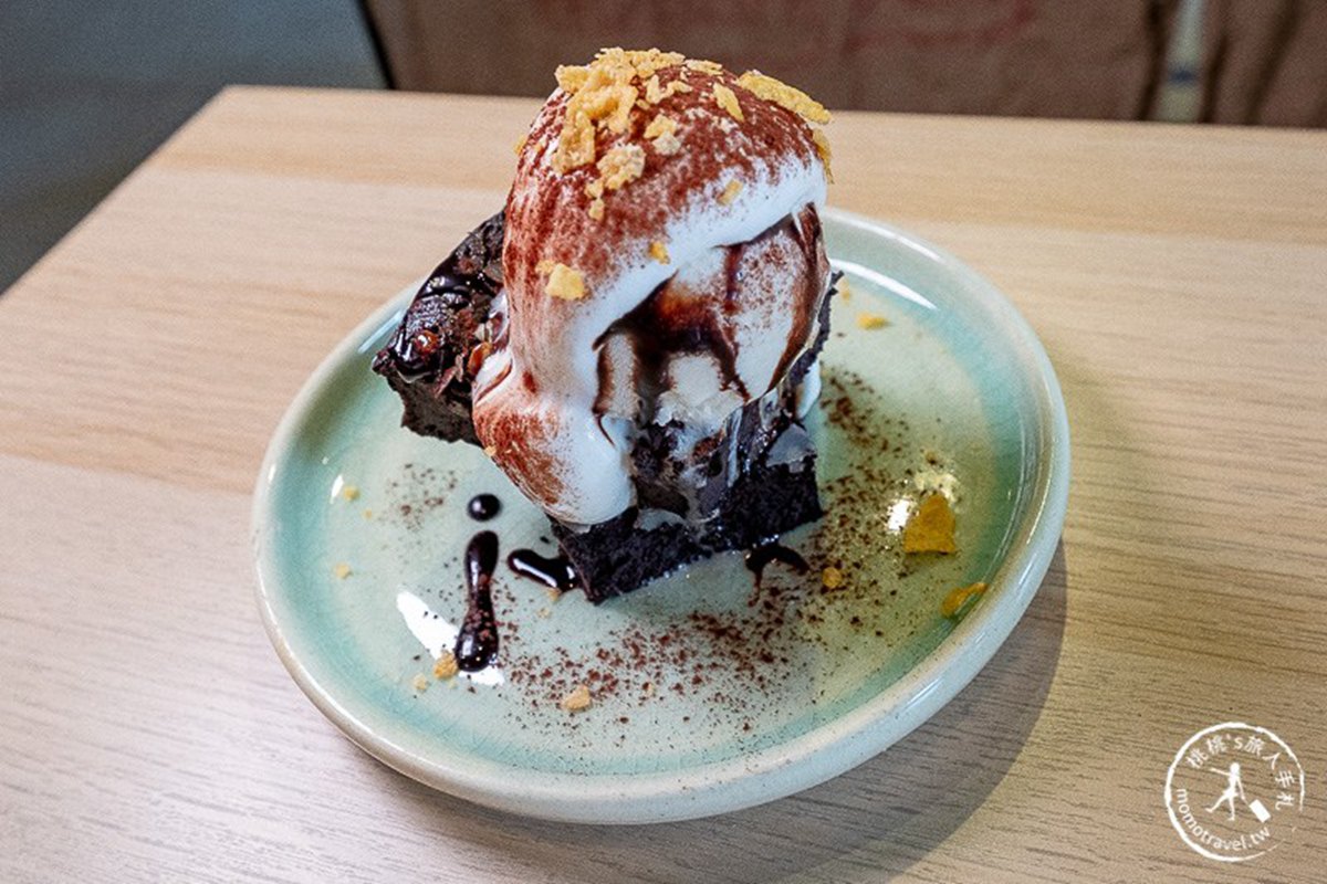 好吃好拍！新北耶誕城周邊4家視覺系甜點：富士山造型提拉米蘇、新鮮無花果塔