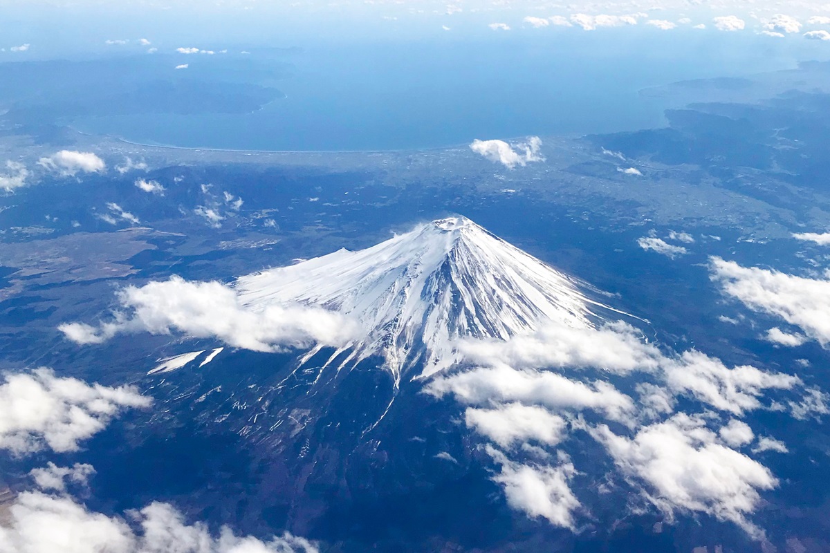 你不知道的「日本聖山」！揭祕富士山「性別面紗」，意外曝光天皇不長命的原因