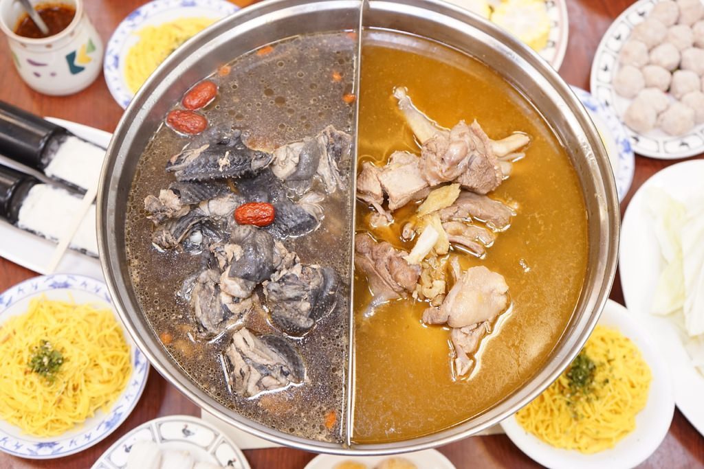 新竹人冷天最愛這味！5家人氣食補：狀元雞、炭燒薑母鴨、藥膳鴛鴦鍋