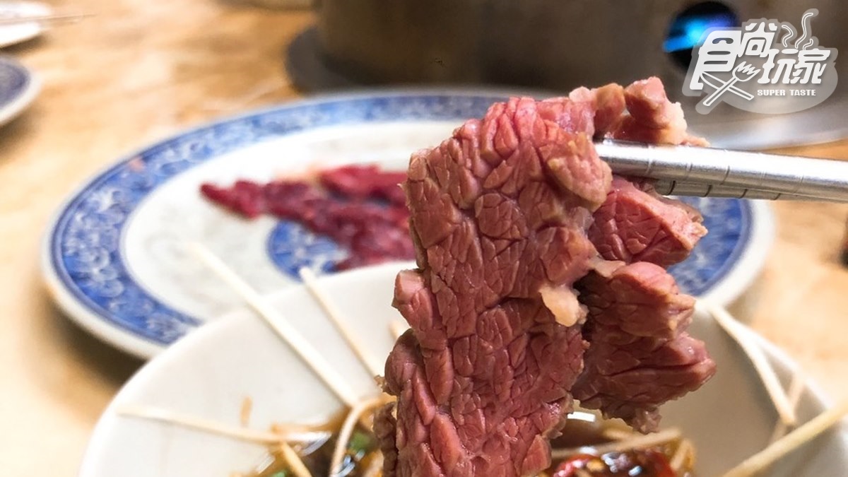 地表最牛！台南「阿裕涮牛肉」千坪二店超氣派，好想吃燙「橫膈膜」「牛骨髓」