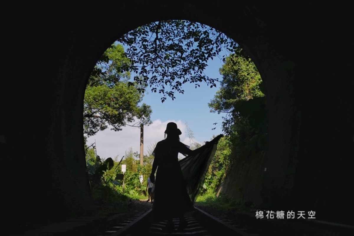 【全台28大綠色祕境】中台灣「異國系」景點6選：迷你富士山、巧克力色森林、千尋隧道