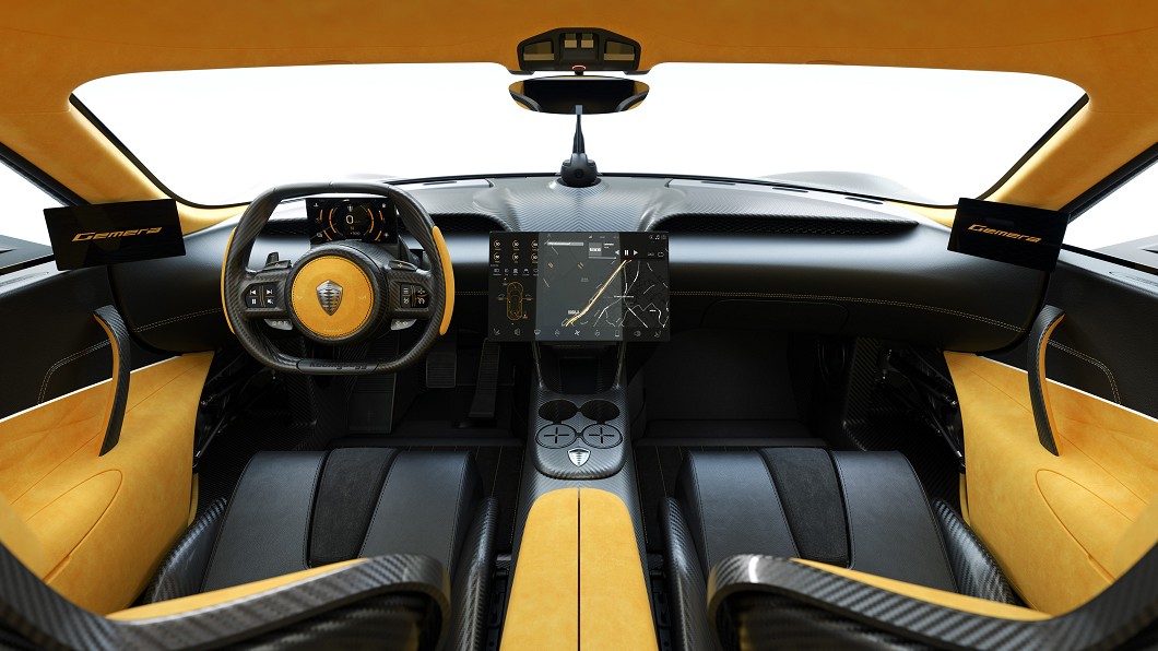Gemera採碳纖維單體車艙設計，前後軸間抗扭曲剛性高達40000 Nm，並配備六顆智能氣囊、循跡穩定控制系統與自動駕駛輔助系統等安全設備。（圖片來源 / Koenigsegg）