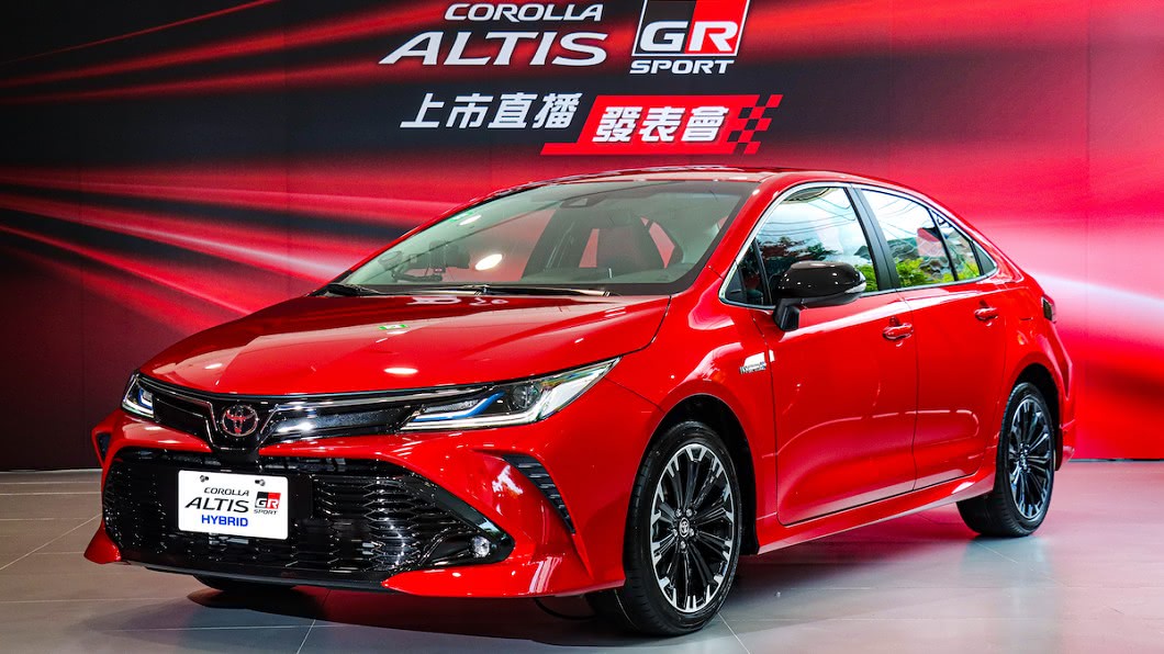 今年發表的Toyota Altis GR Sport內外觀套件及底盤都經Gazoo Racing車手測試調校。 (圖片來源/ 和泰汽車)