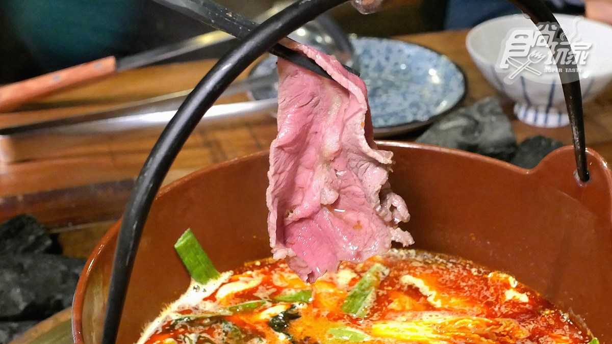 900元就能吃日本和牛燒肉套餐！信義區神祕餐廳只有10座位，鍋物、燒肉通包