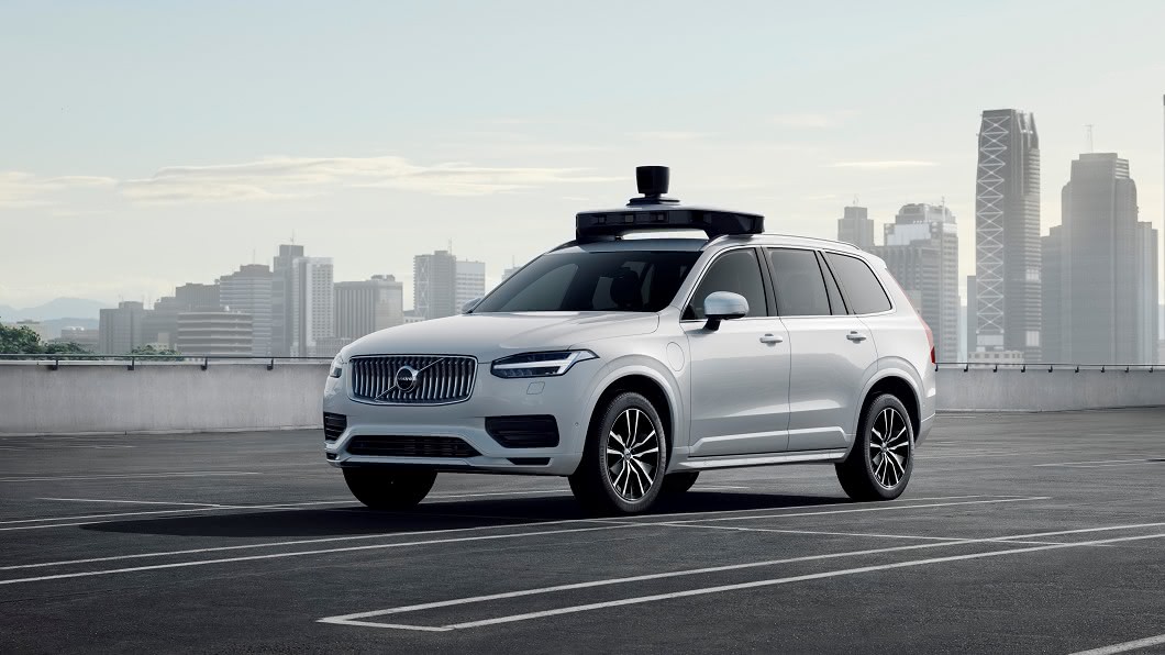 Volvo目前以XC90為載台，與Uber合作開發自動駕駛技術。(圖片來源/ Volvo)