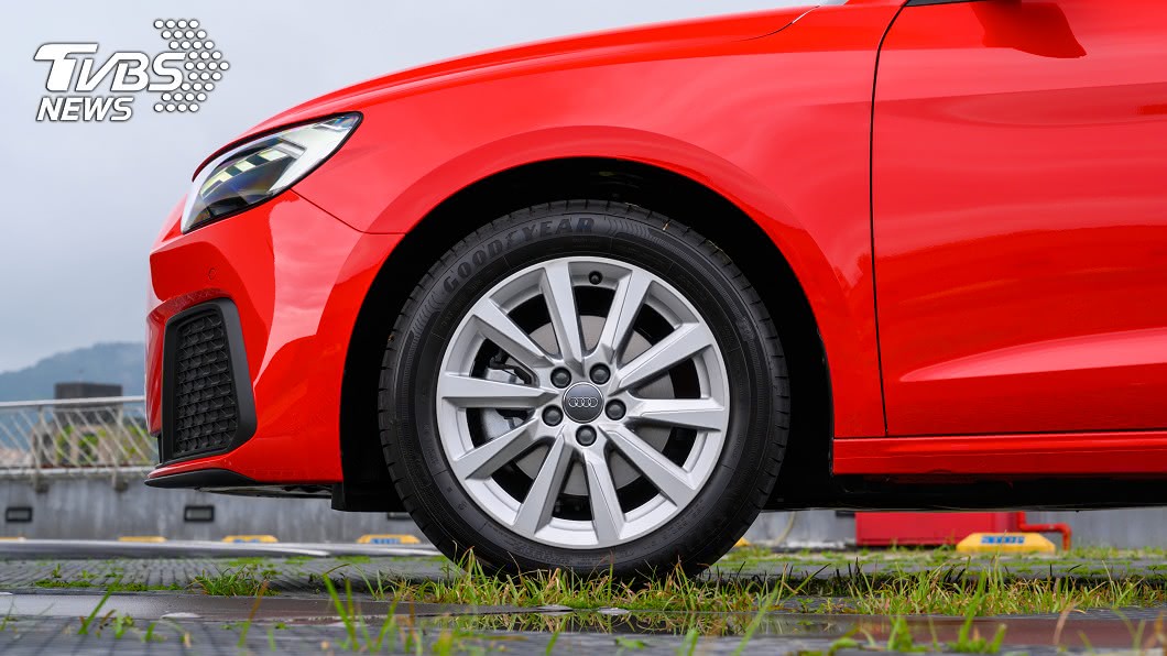 Audi提供多款輪圈選擇給予消費者選配。