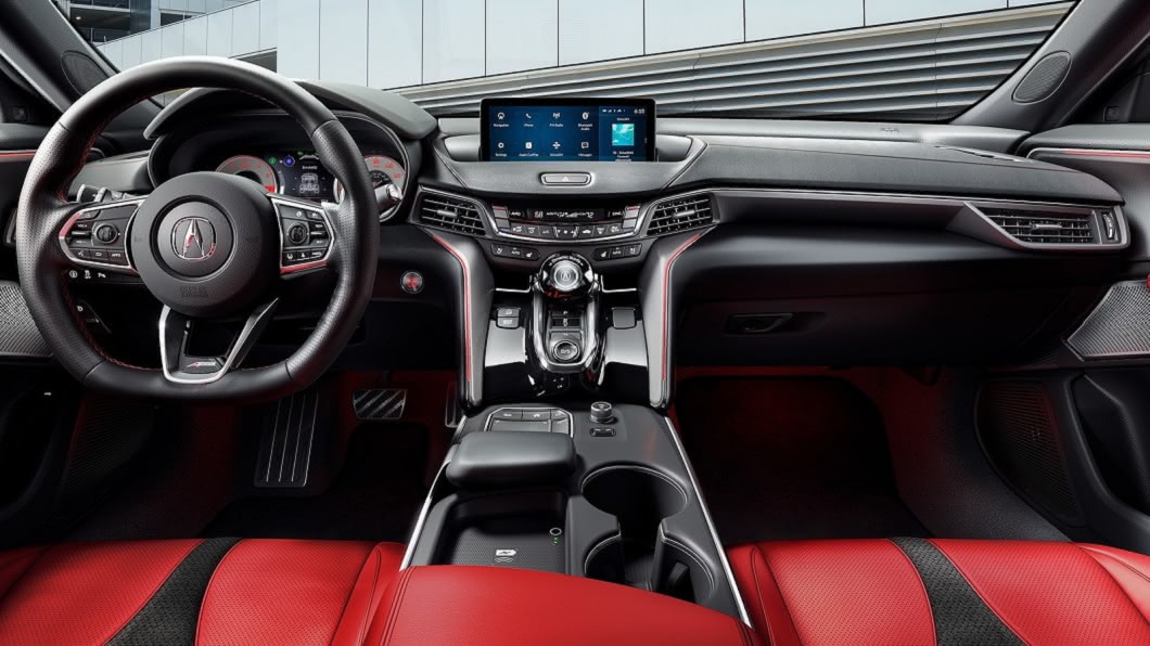 內裝方面可以見到不少來自NSX的設計元素，包含方向盤造型與中控台設計。(圖片來源/ Acura)