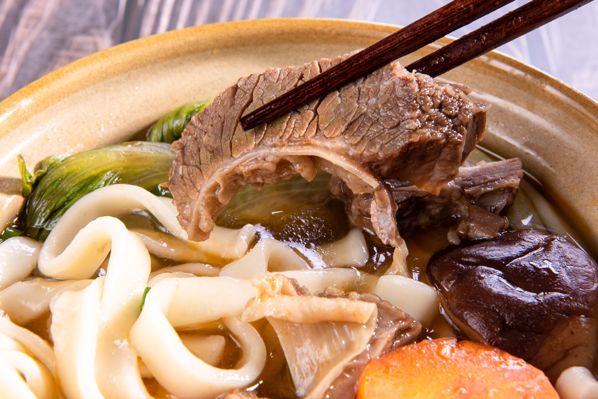 4款TOP級牛肉麵在家也能開吃！天王來台指名「麻神」、「六福皇宮」主廚監製都吃得到