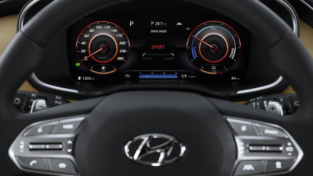 液晶儀表的搭載也更符合消費者的需求。(圖片來源/ Hyundai)