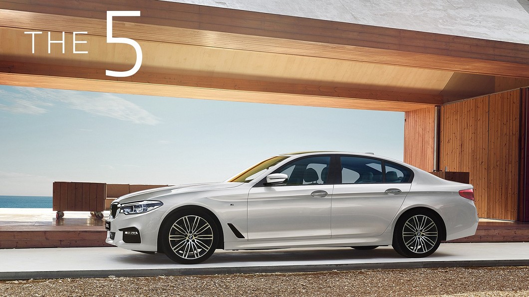 BMW總代理汎德針對5系列推出建議售價242萬元起的白金旗艦版。(圖片來源/ BMW) 全新BMW 5系列白金旗艦版 本月入主可享一年乙式全險