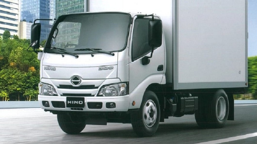 (圖片來源/ 和泰汽車) Hino推品牌形象影片 找來麵線職人與蝴蝶蘭業者