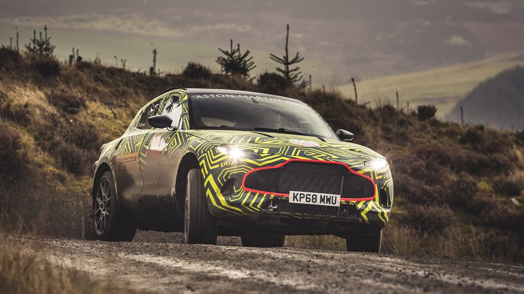 Aston Martin在2018年才首度曝光DBX原型車樣貌。(圖片來源/ Aston Martin)