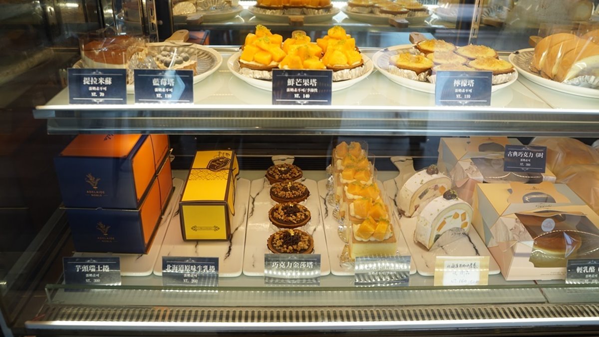 甜點控快收！新竹網美咖啡廳藏誘人蛋糕塔，季節限定、金箔巧克力口味都必吃