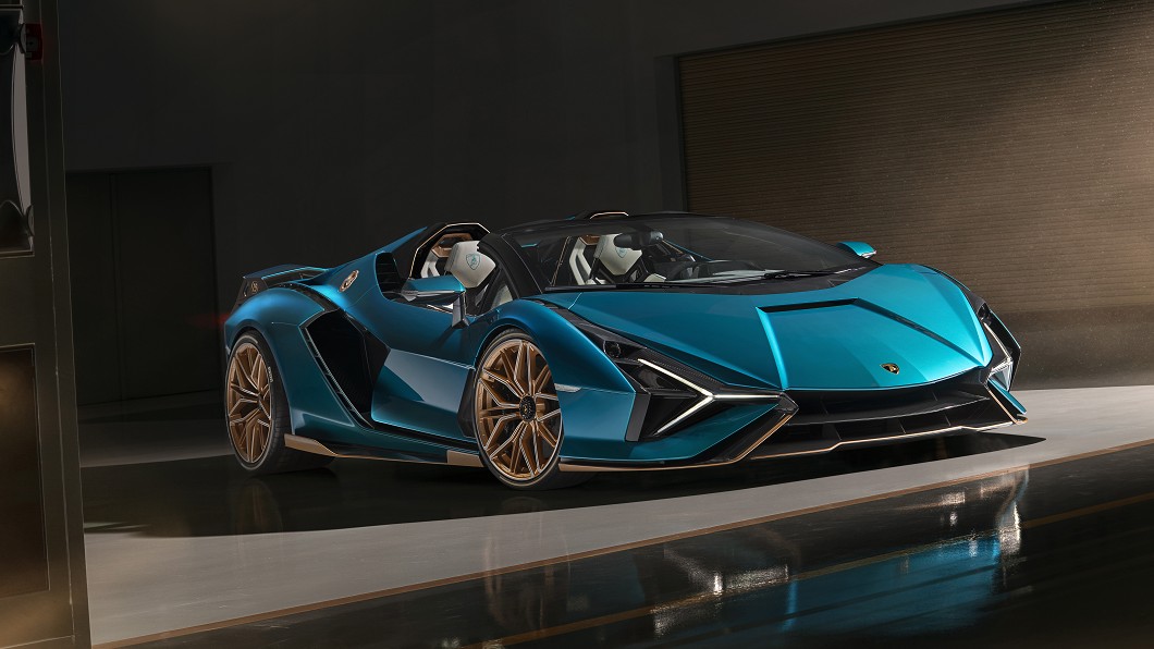 Lamborghini Sián Roadster正式現身,全球僅限量19輛。(圖片來源/ Lamborghini) 限量19輛 Lamborghini Sián Roadster發表即完售