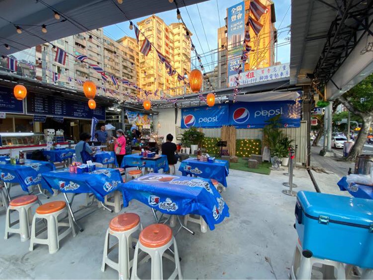 【本月推薦新開店】北中南20家特色餐廳：2D咖啡廳、獨食燒肉、祭典鍋物