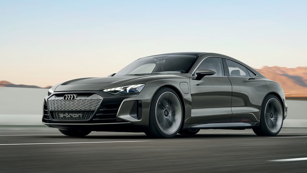 e-tron GT RS亦預告將於2023年之前發表。(圖片來源/ Audi)