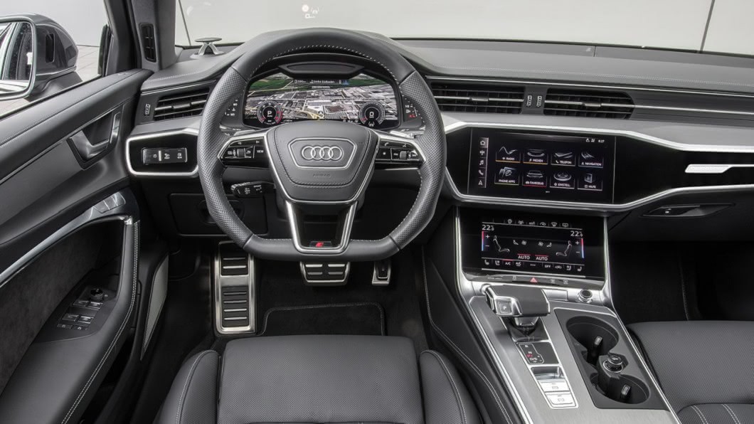 A6 Sedan座艙配置原木飾板及金屬飾條，營造出豪華的座艙氛圍。(圖片來源/ Audi)