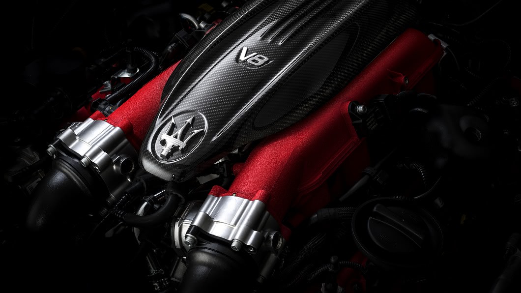 3.8 升V8雙渦輪引擎依據各車型有不同設定調校，以發揮最傑出的性能。(圖片來源/ Maserati)
