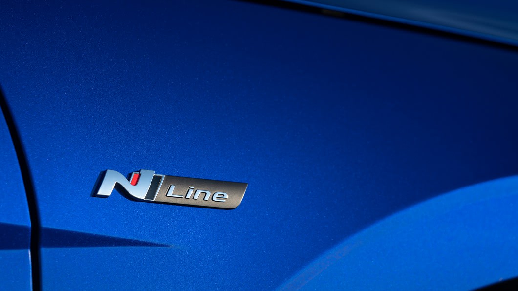 Elantra N Line車側的N-Line銘牌。(圖片來源/ Hyundai)