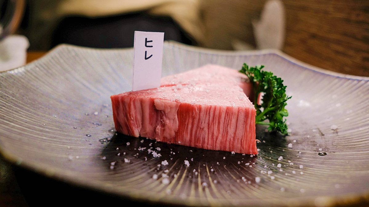 台中燒肉米其林一星是這家！只有10張桌子，買入一整頭「日本和牛」分切