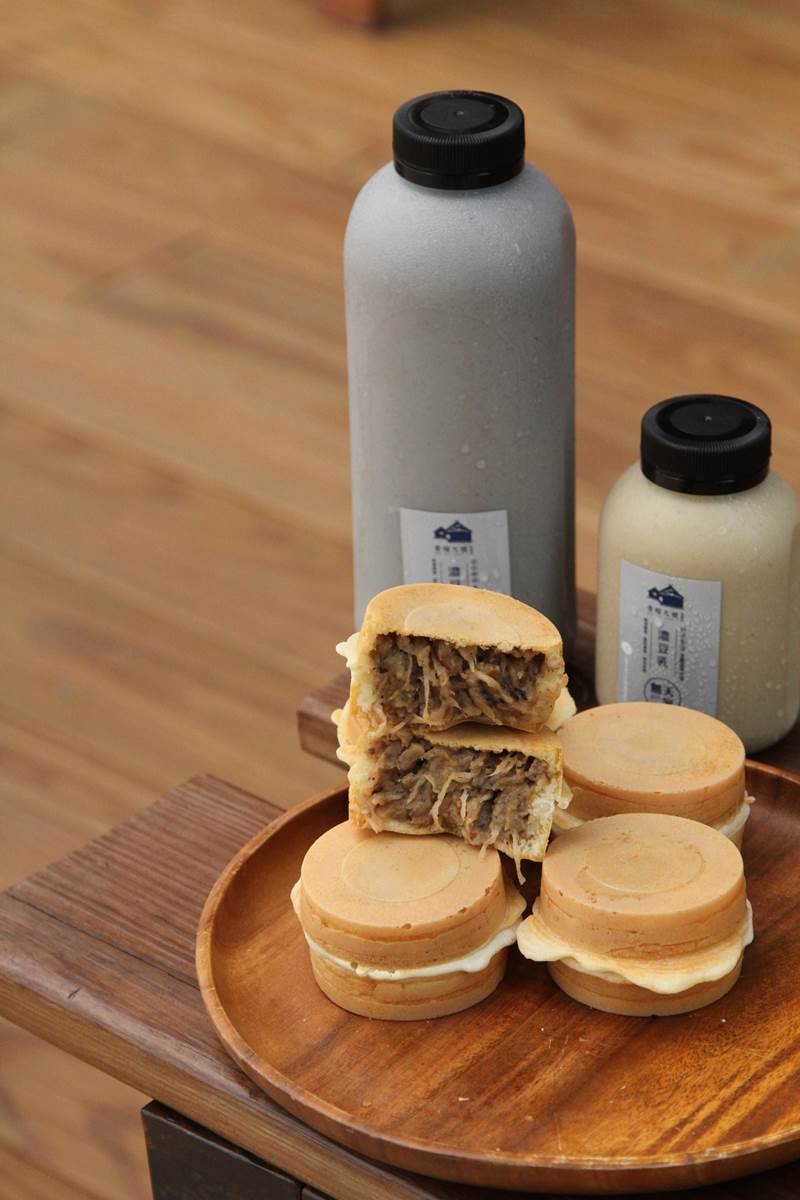 【新開店】新竹7公分車輪餅旗艦店推麵茶口味，加碼「免費吃1年」