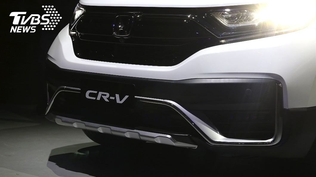 前保桿造型修整為小改款CR-V最明顯調整所在。