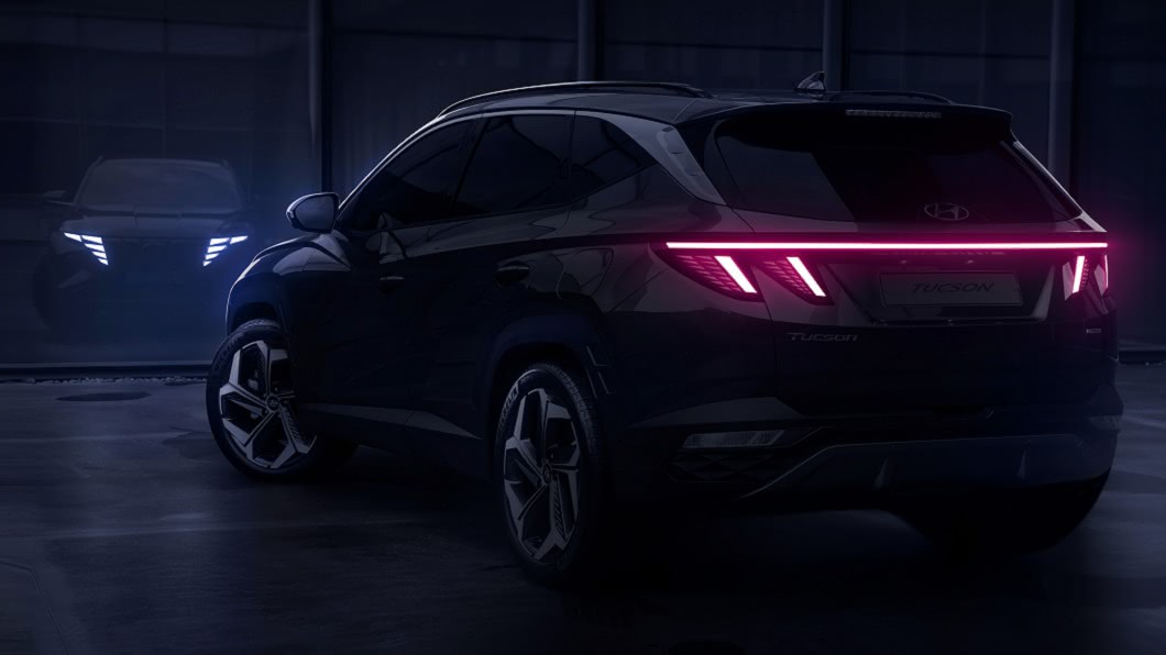 不只頭燈設計前衛，新一代Tucson車尾設計亦相當大膽。(圖片來源/ Hyundai)