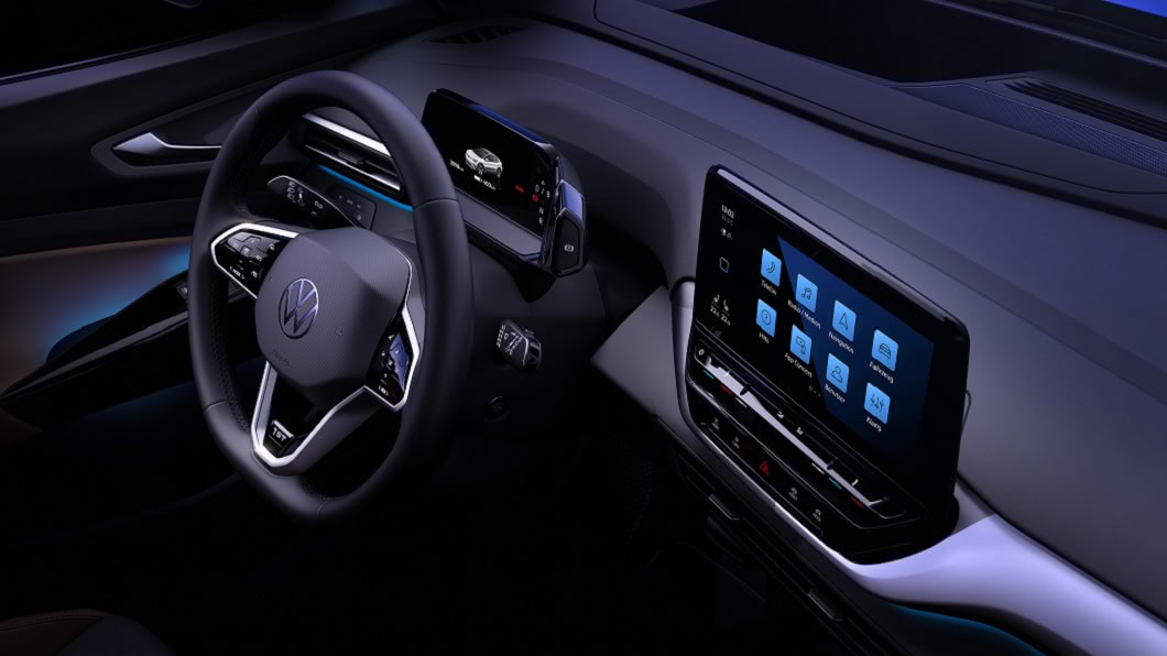 ID.4內裝曝光,採用大尺寸中控螢幕營造科技氛圍。(圖片來源/ Volkswagen) 有大螢幕才夠看 VW ID.4電動休旅曝光科技內裝