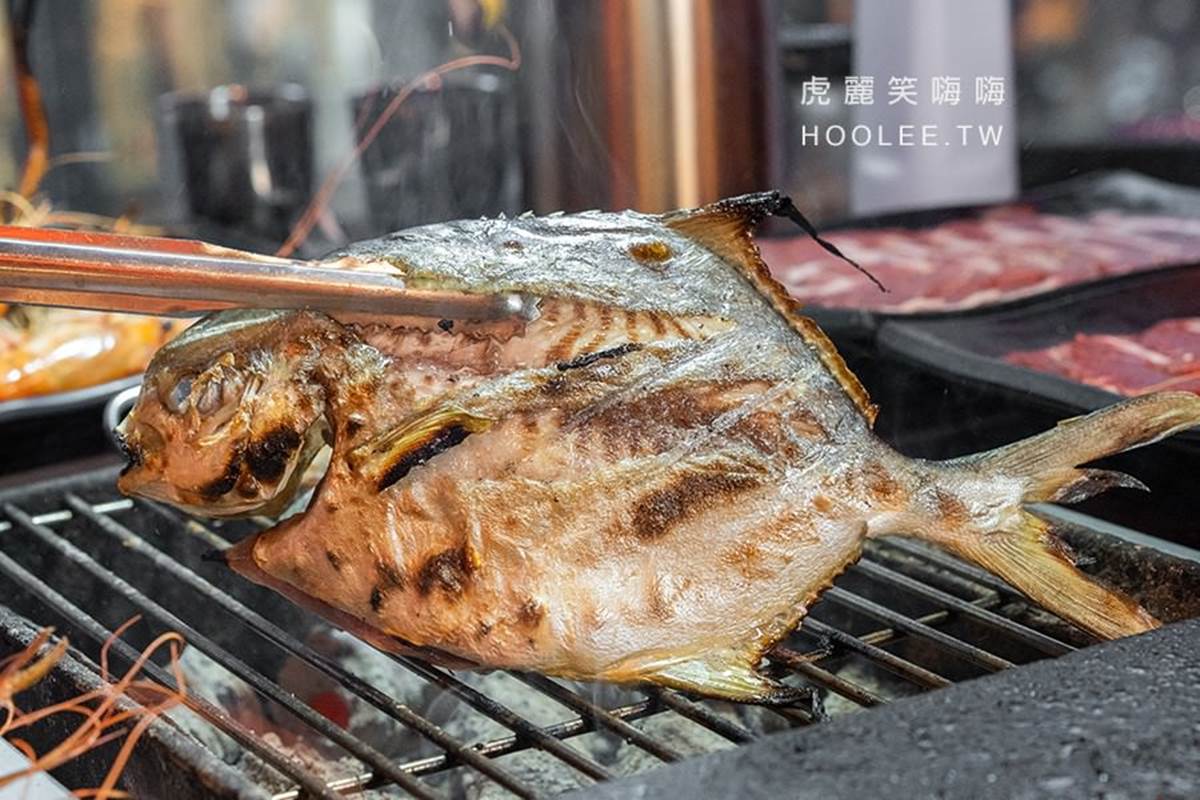 自己現撈！高雄炭烤泰國蝦讓你吃到飽，還有漁港直送鮮魚與牡蠣