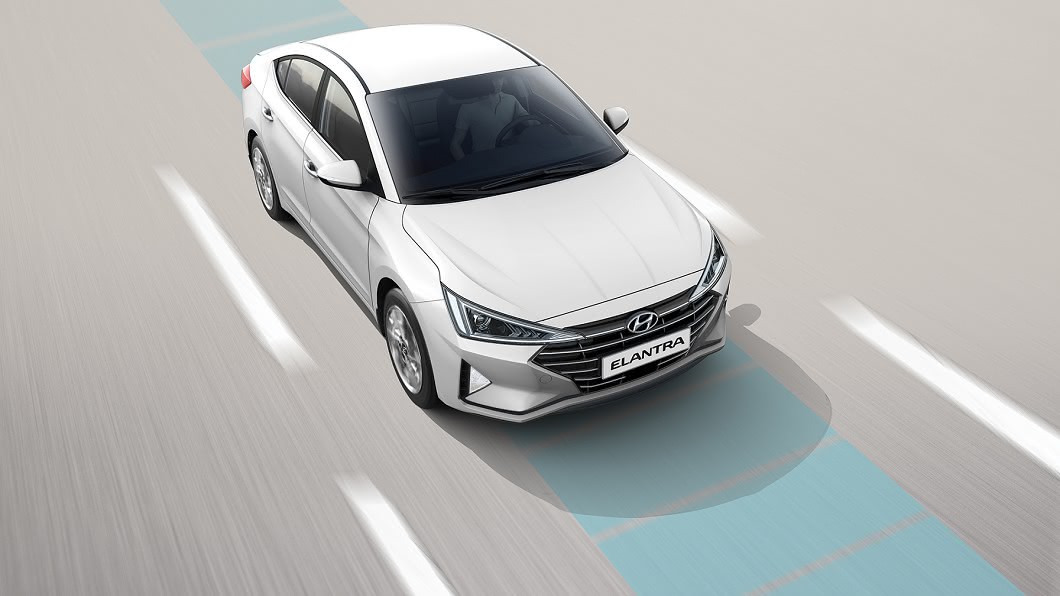 Elantra豪華款以上車型標配SCC智慧型主動車距維持。(圖片來源/ Hyundai)
