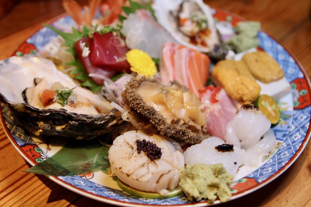 秋天海鮮就吃這道！北部10間超浮誇痛風料理：50顆蛤蜊青醬麵、龍蝦滷肉飯
