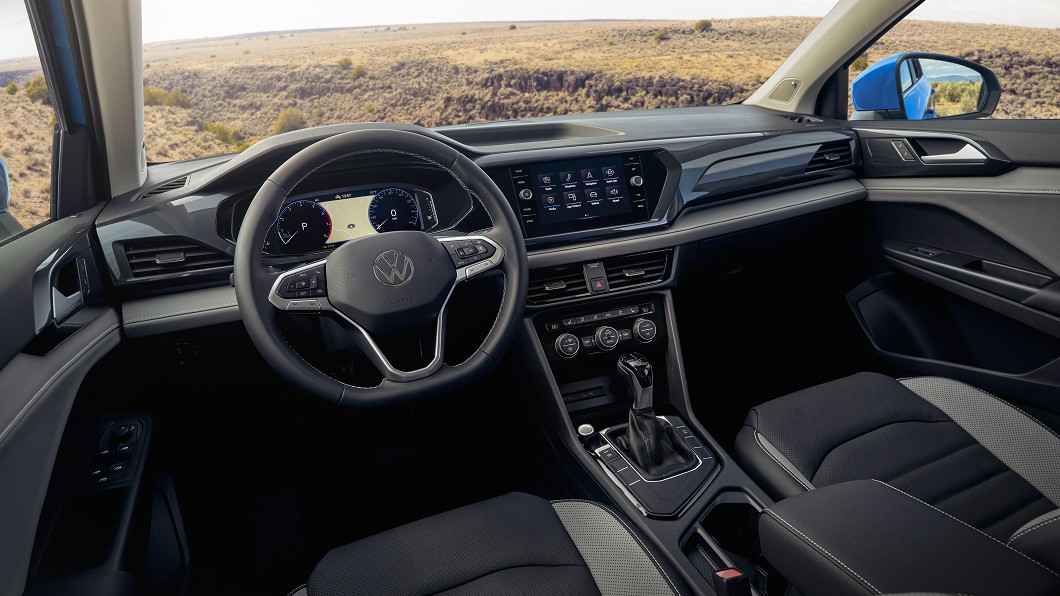 座艙設計與現行Volkswagen家族車款相同，以全數位儀表板搭配中控觸控螢幕組成科技化數位座艙。(圖片來源/ Volkswagen)