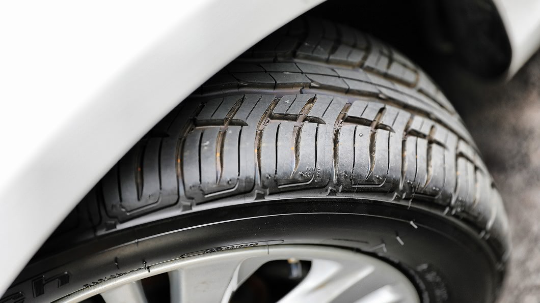 輪胎是車輛與地面接觸的唯一介質，因此輪胎狀況與行車安全息息相關。(圖片來源/ BFGoodrige)
