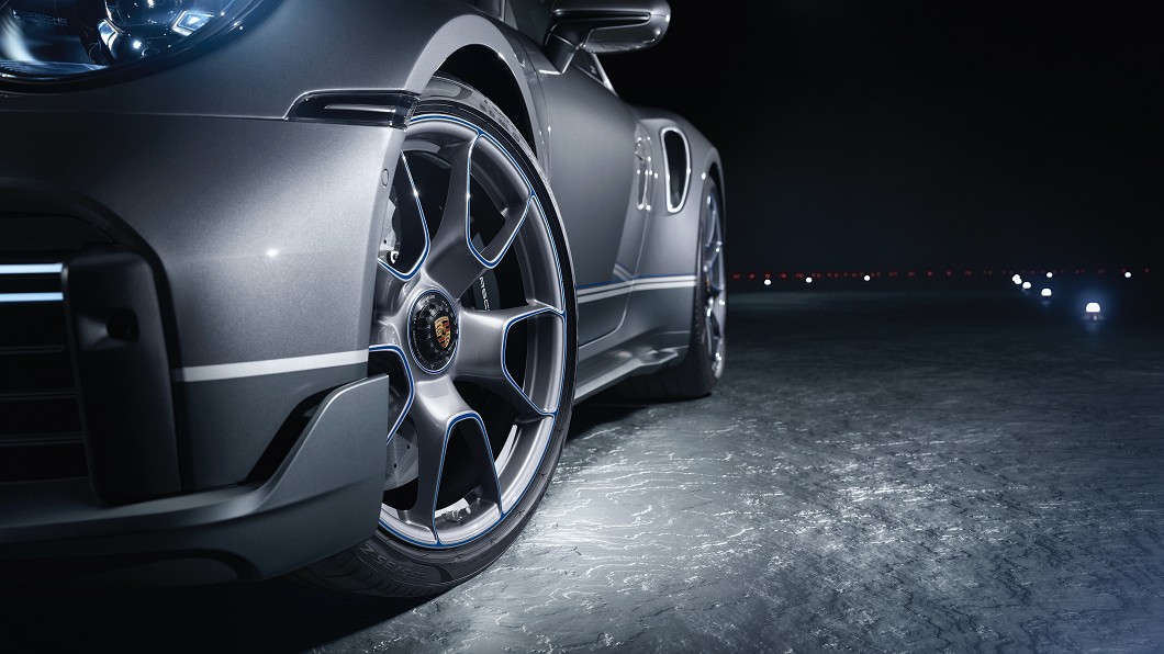 專屬輪圈採用雷射技術打造。(圖片來源/ Porsche)